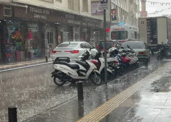 Kilis’te sağanak yağış etkili oldu