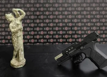 Kuşadası’nda tarihi eser kaçakçılığı operasyonu