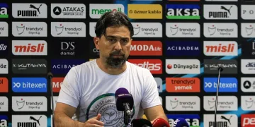 Çaykur Rizespor Teknik Direktörü İlhan Palut: “Hatayspor daha hazır bir görüntü verdi”