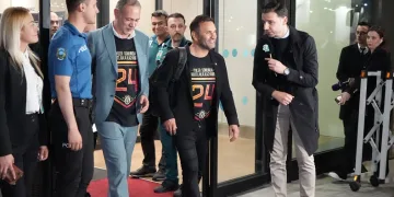 Galatasaray Teknik Direktörü Okan Buruk: “Rekorlar kırarak şampiyon olduk”