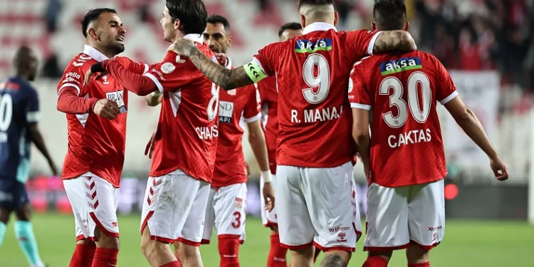 Sivasspor, Süper Lig’i 7. sırada tamamladı