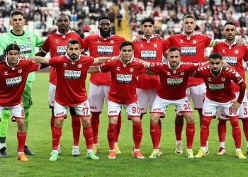 Sivasspor’da 16 futbolcunun sözleşmesi bitiyor