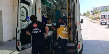 Karaman’da bir işçinin çikolata makinesine kaptırdığı eli parçalandı