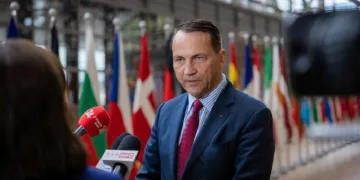 Polonya’dan Rus diplomatlara kısıtlama
