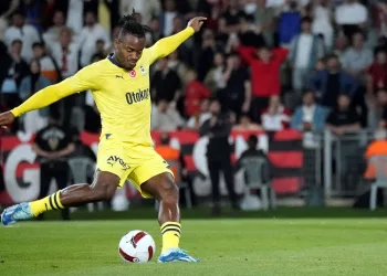 Batshuayi ve Mertens Belçika’nın EURO 2024 kadrosuna çağrılmadı