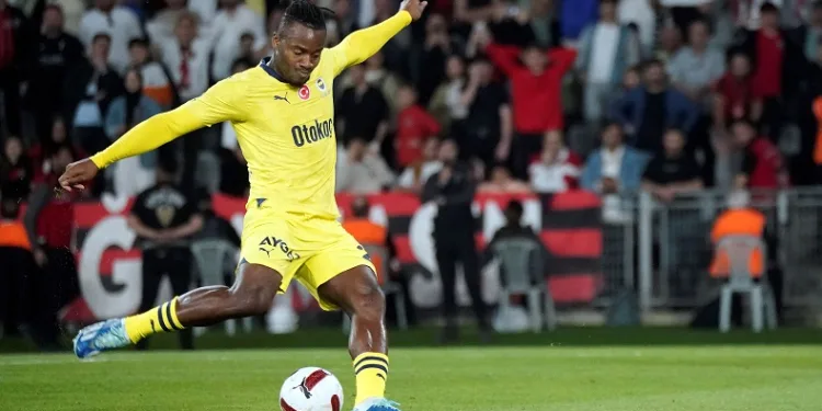 Batshuayi ve Mertens Belçika’nın EURO 2024 kadrosuna çağrılmadı