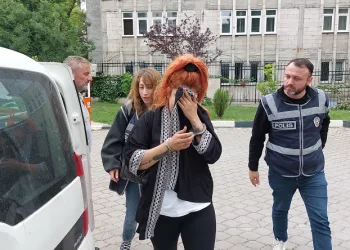 Kuyumculara sahte altın satan 3 kişiye adli kontrol