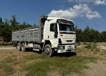 Tamir için altında bulundukları kamyon hareket etti, 2 kişi hayatını kaybetti