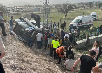 Kazada ağır yaralanan kadın hayatını kaybetti