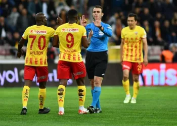Kayserispor’un maçlarında 23 hakem düdük çaldı