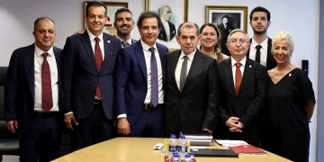 Galatasaray Başkanı Dursun Özbek: “İnşallah sezon sonunda 5. yıldıza kavuşacağız”