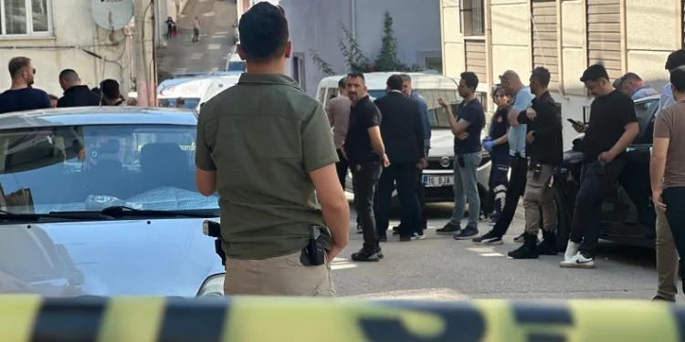 Bursa’da bir baba 3 çocuğunun canına kıydı