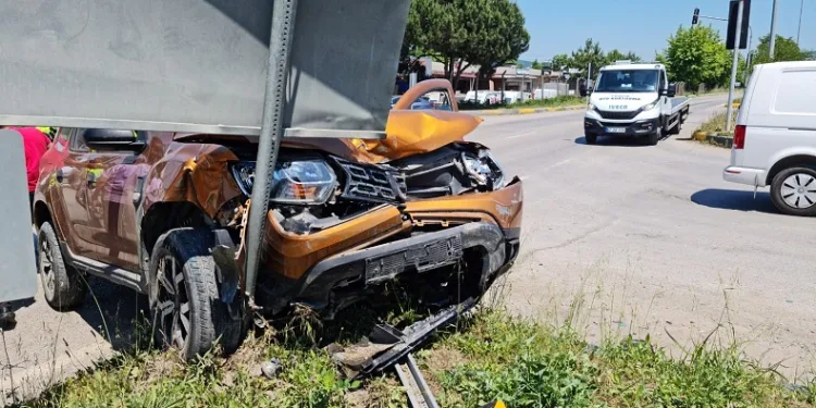 Zonguldak’ta iki araç çarpıştı: 1 ölü, 1 yaralı
