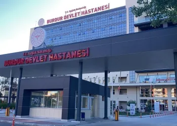 Sağlık Bakanlığı’na bağlı bilirkişiler Burdur Devlet Hastanesi’nde incelemelerde bulundu