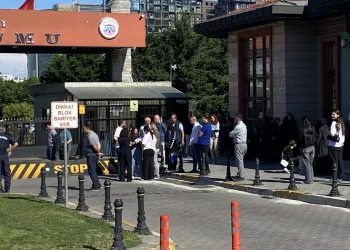 Beyoğlu’nda öldürülen genç kızın cenazesi Adli Tıp’tan alındı