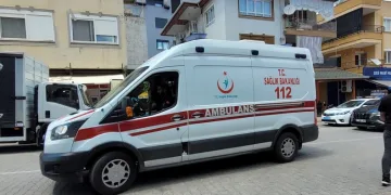 Kaza yapan motosiklet sürücüsü hastanelik oldu
