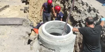 Göçük altında kalan işçi hayatını kaybetti