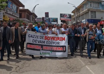 Erciş’te İsrail’in katliamları protesto edildi
