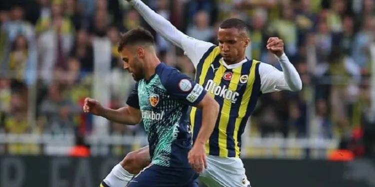 Fenerbahçe’de Rodrigo Becao cezalı duruma düştü
