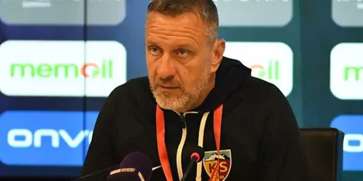 Kayserispor Teknik Sorumlusu Hari Vukas: “Fazlaca bireysel hata yaptığımız için başaramadık”