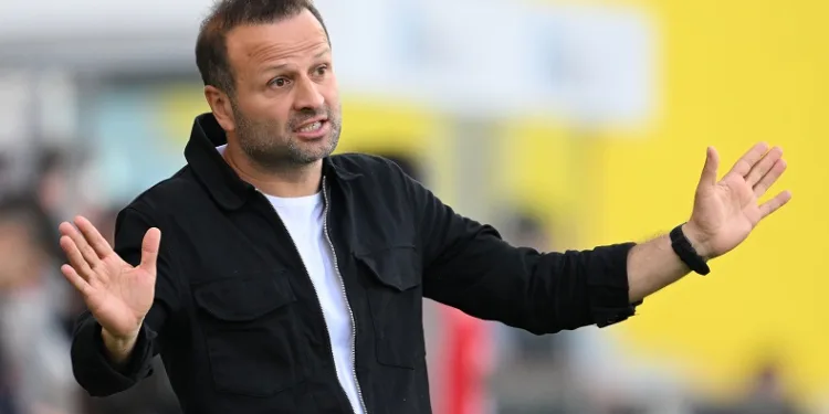 İstanbulspor Teknik Direktörü Osman Zeki Korkmaz: “Türk futbolunda ihtiyacımız olan kendi modelimizi oluşturmak”