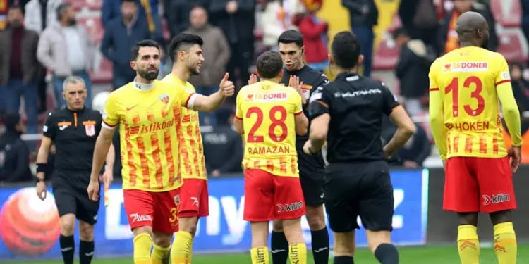 Kayserispor’a FIFA’dan şok!