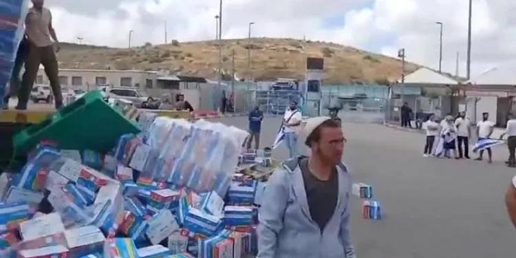 Gazze’ye giden yardım konvoyuna saldırı