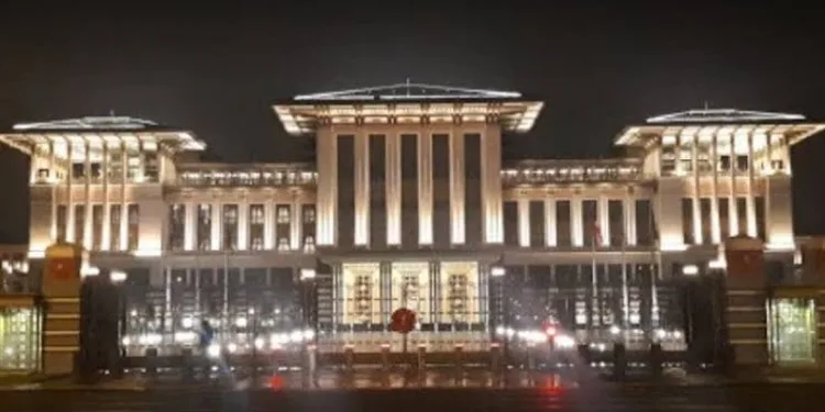 Erdoğan’dan acil çağrı, Külliye’de kritik toplantı!
