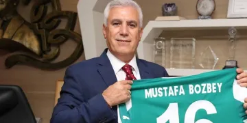 Mustafa Bozbey’den tepki çeken paylaşım