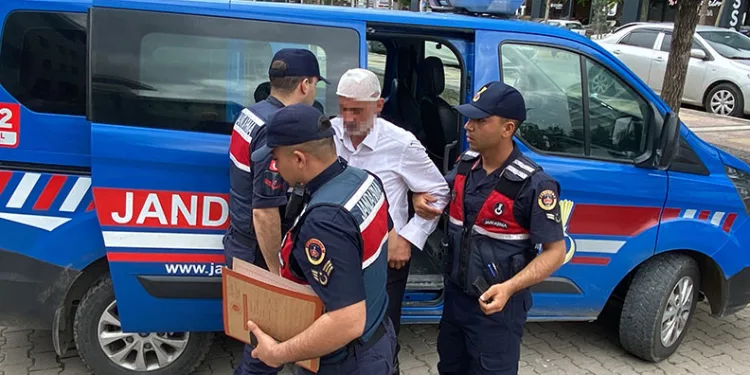 İki kişinin öldüğü, 40 kişinin yaralandığı kazada otobüs şoförü adliyede
