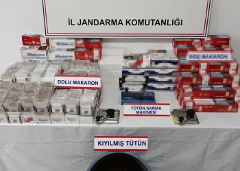 Sakarya’da uyuşturucu operasyonu: 3 gözaltı