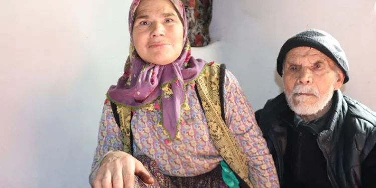 Baba ve kızı sobadan zehirlenerek hayatını kaybetti