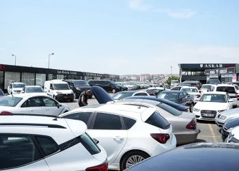 İkinci el otomobil piyasasında fiyatlar düştü