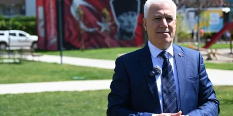 Büyükşehir’den emeklilere destek çeki