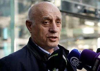 İstanbulspor Başkanı Ecmel Faik Sarıalioğlu: “TFF yönetiminin bir an önce görevden alınması lazım”