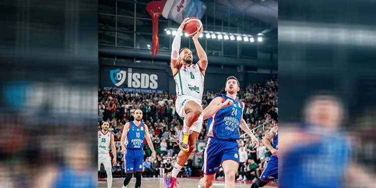 P. Karşıyaka bu sezon Efes’e karşı 1 galibiyet, 1 mağlubiyet aldı