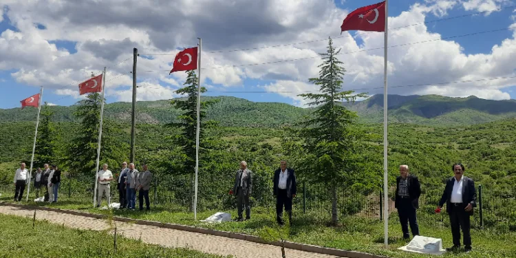 Yürekteki acılar bir türlü dinmiyor