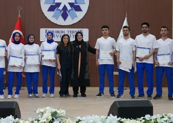 ETÜ’de Hemşireler Haftası kutlandı