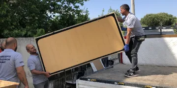 Yunusemre Belediyesi vatandaşın yardımına koşuyor