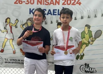 Mustafa Açıkalın Ortaokulu Türkiye şampiyonasında