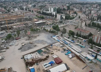 Ağır hasarlı binaların yıkımı yükseliyor