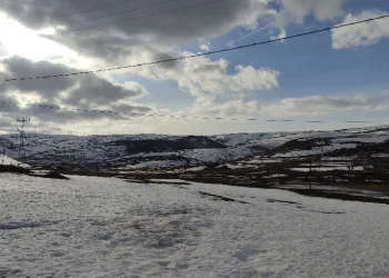 Ardahan’da bahar ve kış bir arada