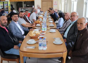 İsmail Tosun’a veda yemeği