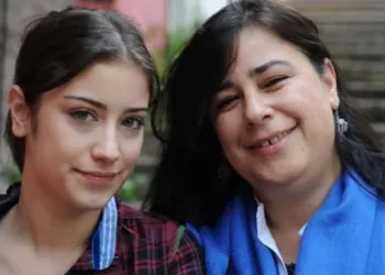 Hazal Kaya’nın annesi kiracısıyla birbirine girdi