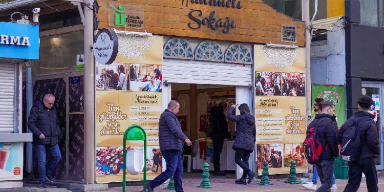 El emeği ürünler Hanımeli Sokak’ta