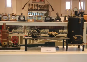 İlk yerli motor bloğu sergileniyor