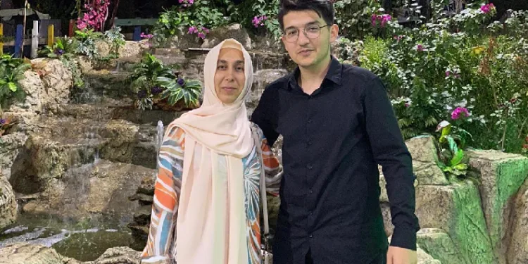 “Annem cübbe giydiğimi göremeyecek”