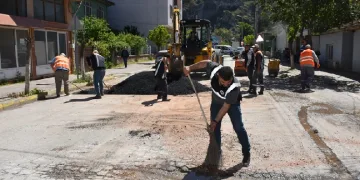 İnönü Belediyesi asfaltlarda çalışma yapılıyor