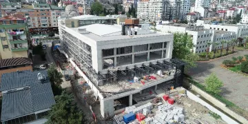Akçaabat Kültür Merkezi inşaatında sona gelindi