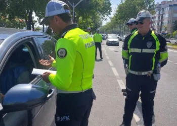 Jandarma ve polisten bilinçlendirme yarışı